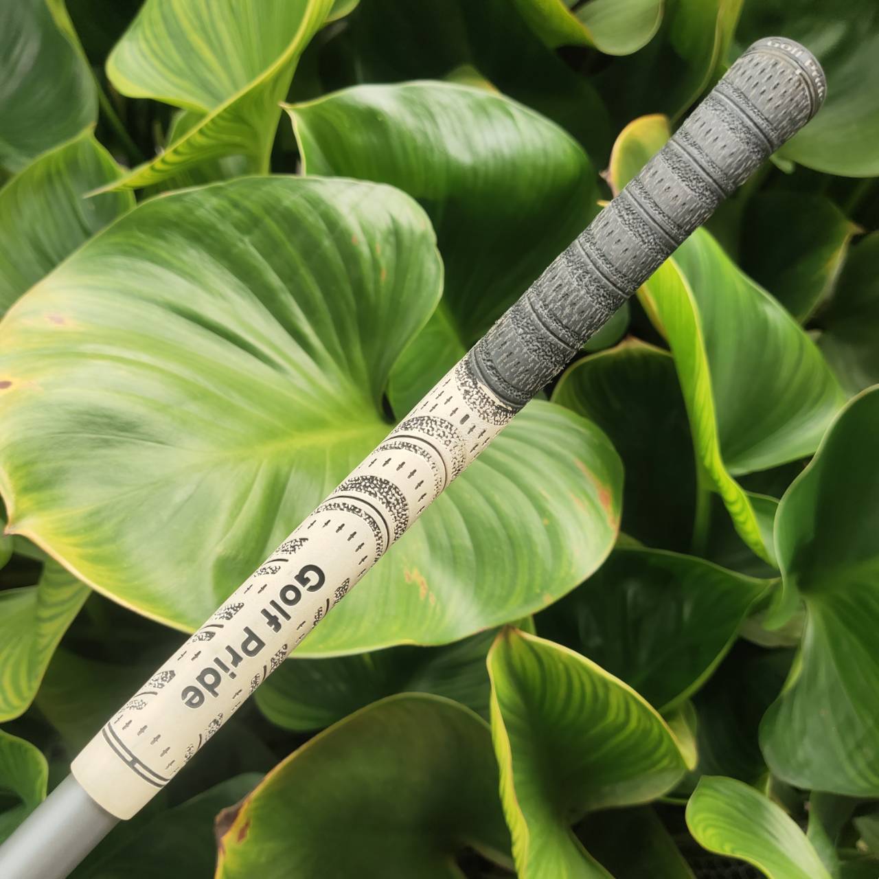 3-Wood COBRA AMP Dual Roll Face ช่วยให้ลูกพุ่งตรง ตีง่ายทุกมุมหน้าไม้