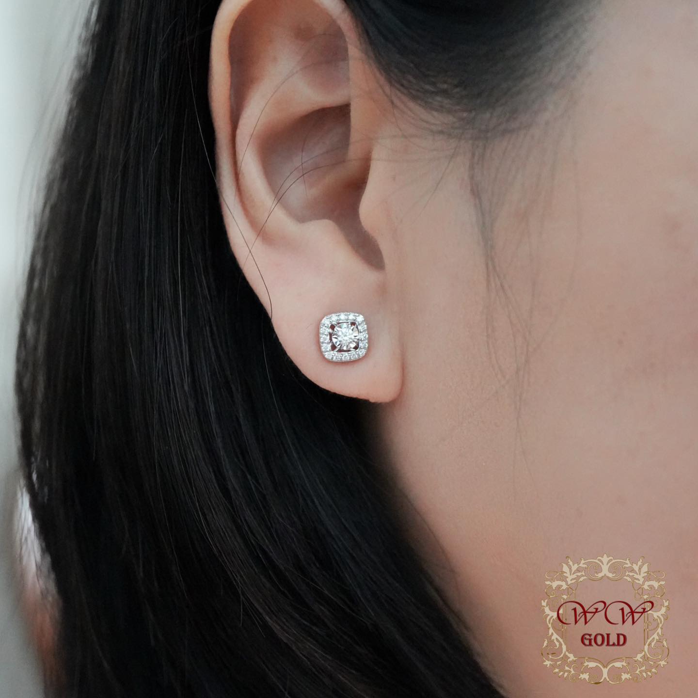ต่างถอดได้ใส่ได้ 2 แบบ^^