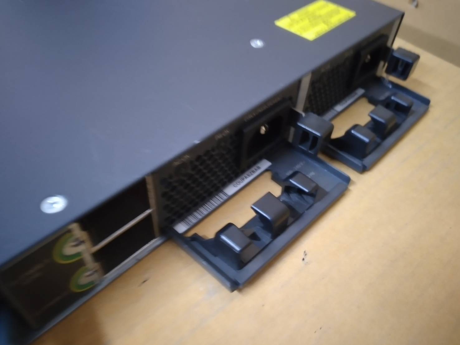 Cisco WS-C3750X-24T-S 24 Port Gigabit Switch