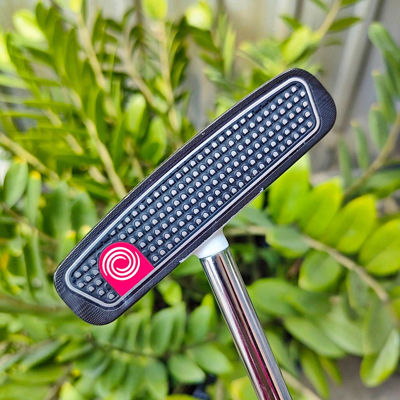 PUTTER ODYSSEY R-LINE CS O WORKS ความยาว 33 นิ้ว ก้าน CENTER ความยาวกำลังดี ไม้กอล์ฟพรีเมี่ยมมือสอง ของแท้ By NakaraLuxurious