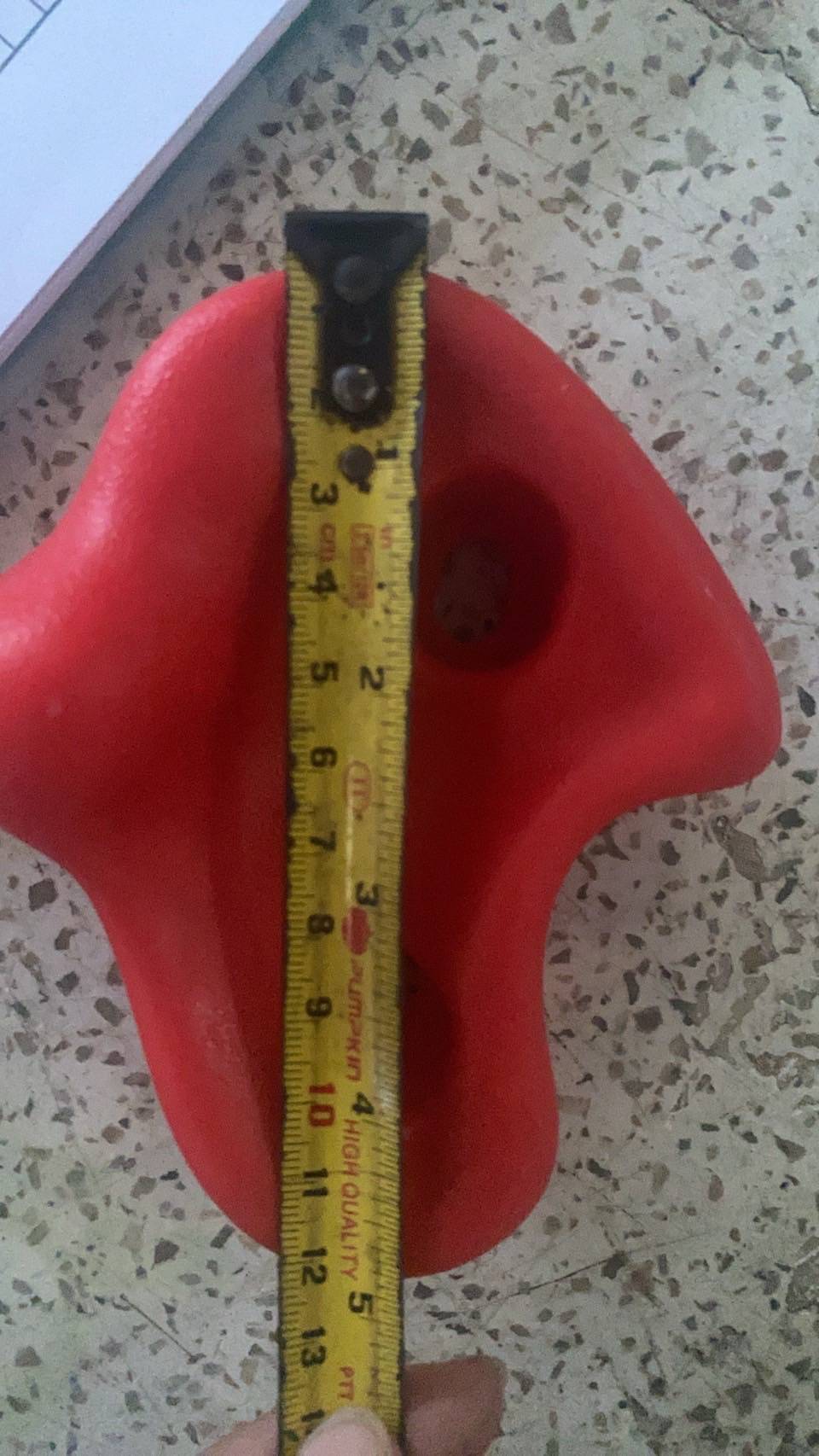 ก้อนหินปีนป่ายใหญ่ ราคาขายต่อ1ชิ้น พร้อมน็อตสกูร ที่จับ ที่ปีน อะไหล่ปีนป่าย อะไหล่เครื่องเล่นสนาม พร้อมส่ง