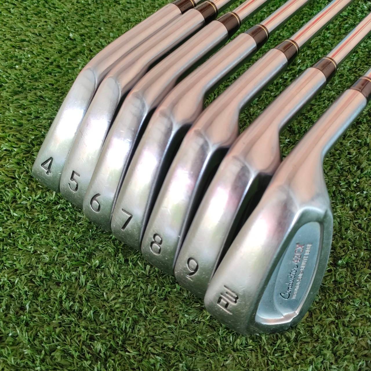 ชุดเหล็ก MARUMAN CONDUCTOR 42CX มีเหล็ก 4-9 เเละ PW ชุดสุดยอด ตีไกลกว่าปกติ และตีติดสปินหนักมาก ออกแบบให้มี CAVITY สวย!! ไม้กอล์ฟมือสอง ของแท้ BY NakaraLuxurious