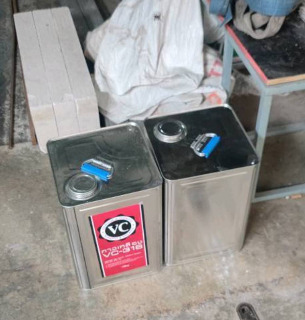 กาวปี๊บ กาวอเนกประสงค์ ทาปูหญ้าเทียม ปูพื้นยาง พร้อมส่ง