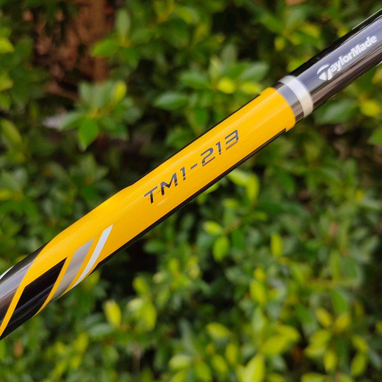 FW3 TAYLORMADE RBZ STAGE2 องศา 15 ก้าน TM1-213 RBZ FLEX R ตีดี และตีไกลมาก!! เพราะตรงสันไม้มี POCKET ขนาดใหญ่ ทำให้เกิดสปริง!! ไม้กอล์ฟมือสอง ของแท้ BY NakaraLuxurious