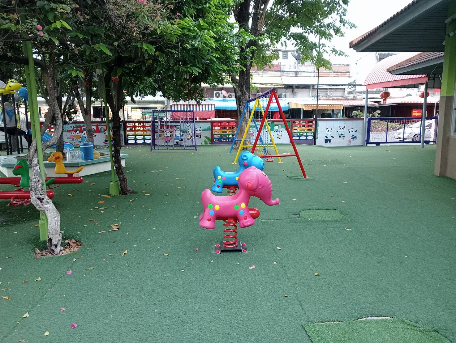 สปริงโยกเยก โยกเยกสปริง คละแบบ ราคาต่อ1ตัว ม้าโยกฐานเหล็ก คละแบบ พร้อมส่ง ตัวละ5490 บาท