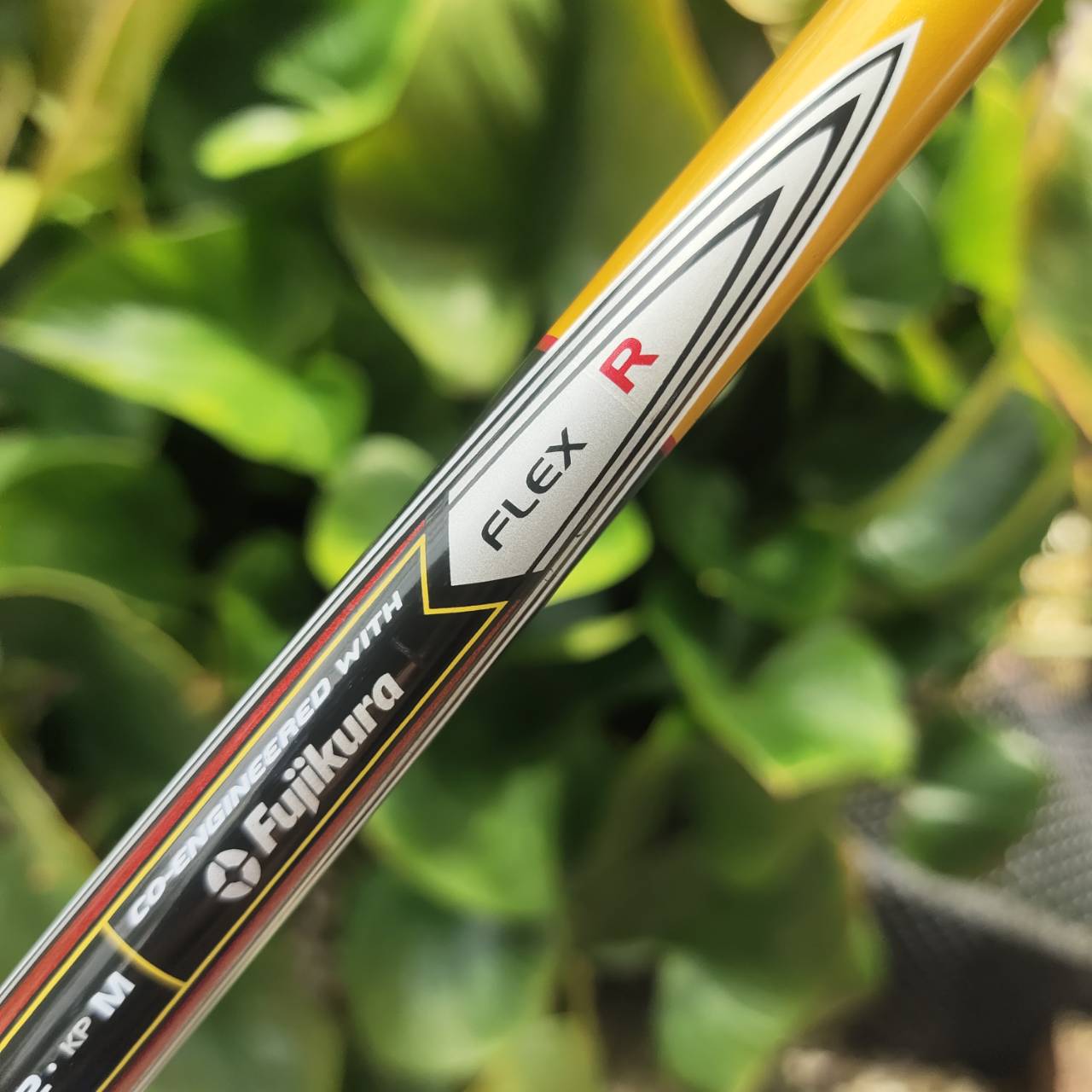 Driver Taylormade R7 SuperQuad ระบบ MWT (Movable Weight Technology) ใส่น้ำหนักได้ถึง 4 จุด