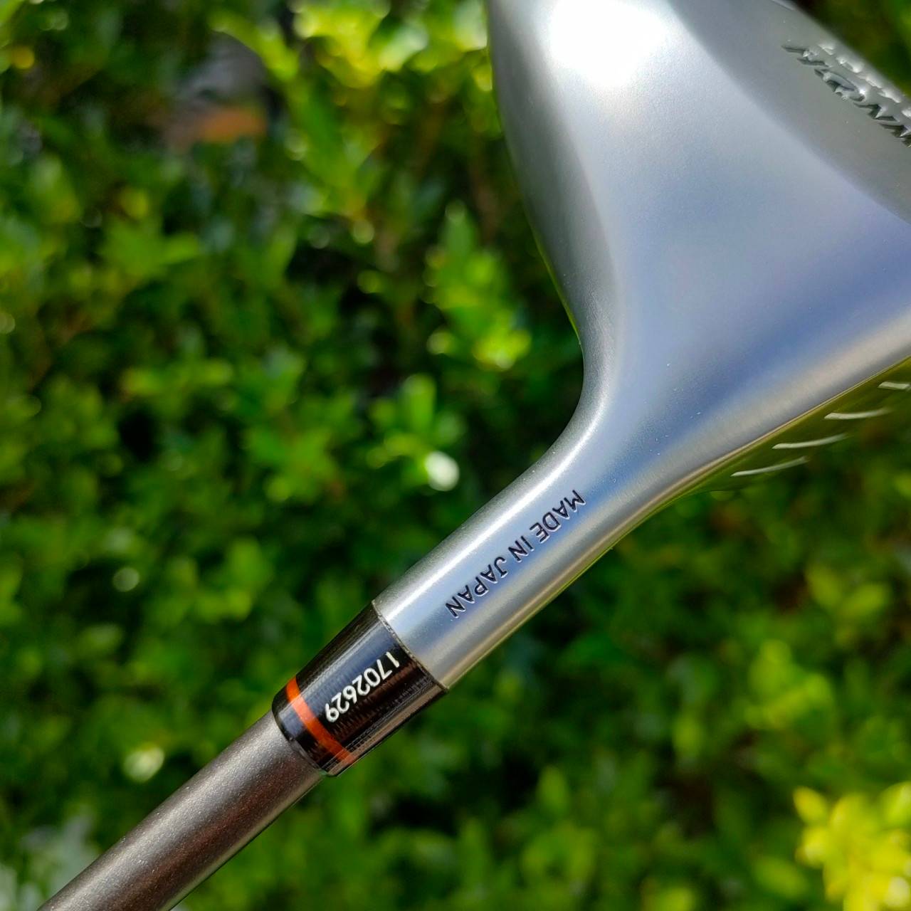 DRIVER HONMA BIG-LB TITANIUM ก้าน FEATHER WEIGHT TYPE-S ก้านดับ 2 ดาว ** สุดพรีเมี่ยมของ HONMA FLEX S2 ( ไม่แข็ง ) องศา 9.5 ตีไกล
