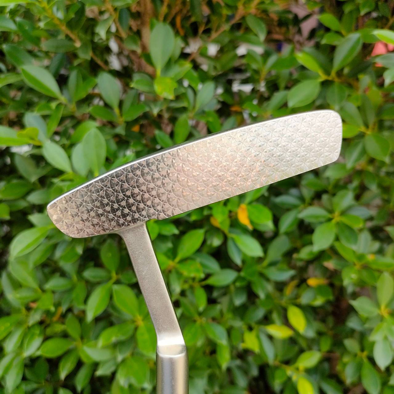 PUTTER KASO EXTREME PERFORMANCE GOLF ความยาว 34 นิ้ว หน้าไม้ เป็ลายพิเศษ เกาะไลน์แบบสุดๆ วัสดุสุดพรีเมี่ยม ทั้งนุ่มและเกาะไลน์ เป็นรุ่นพรีเมี่ยมของ KASCO MADE IN JAPAN