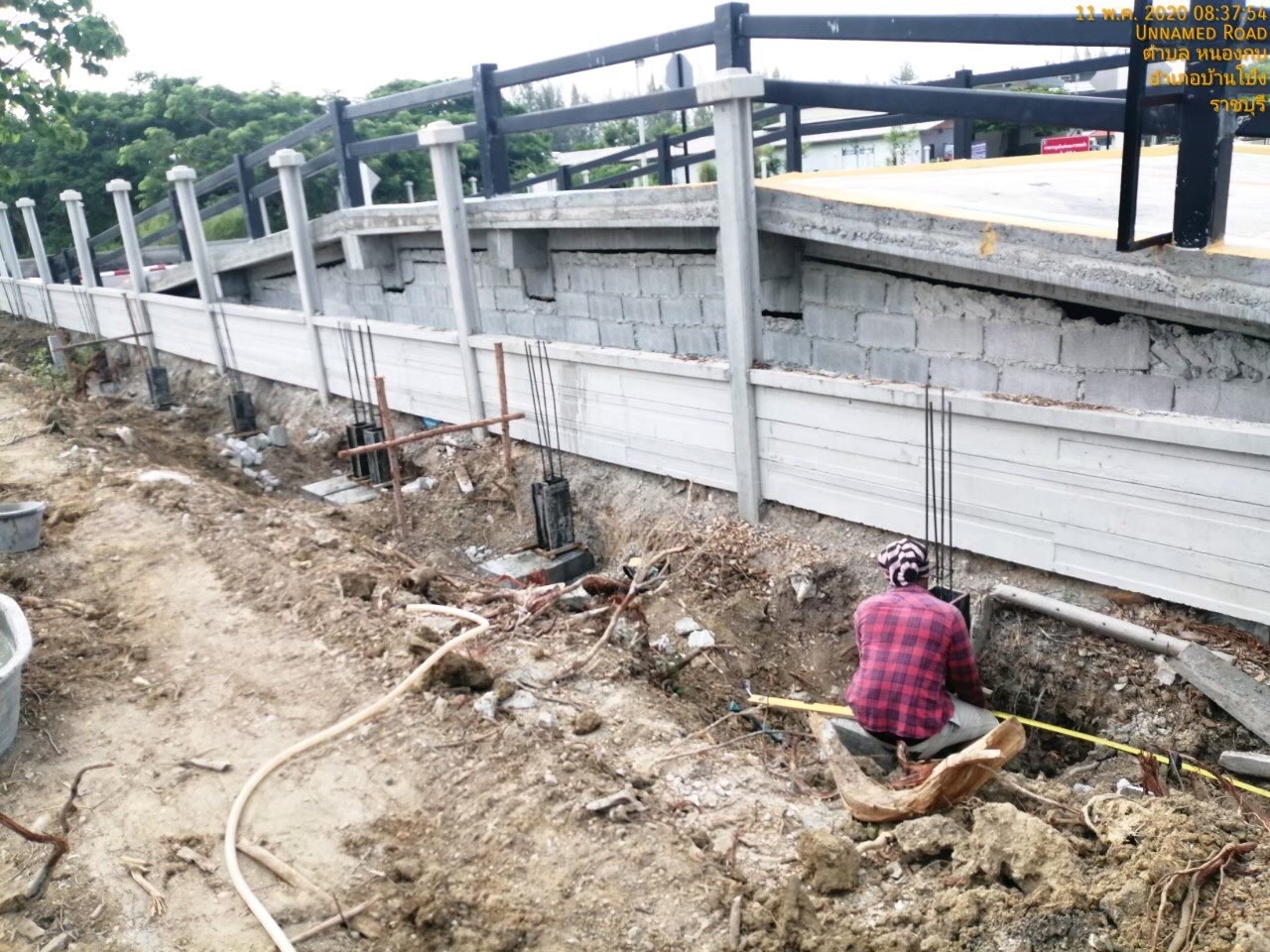 ขนส่ง(บ้านโป่ง) ก่อสร้างรั้วรอบขนส่ง