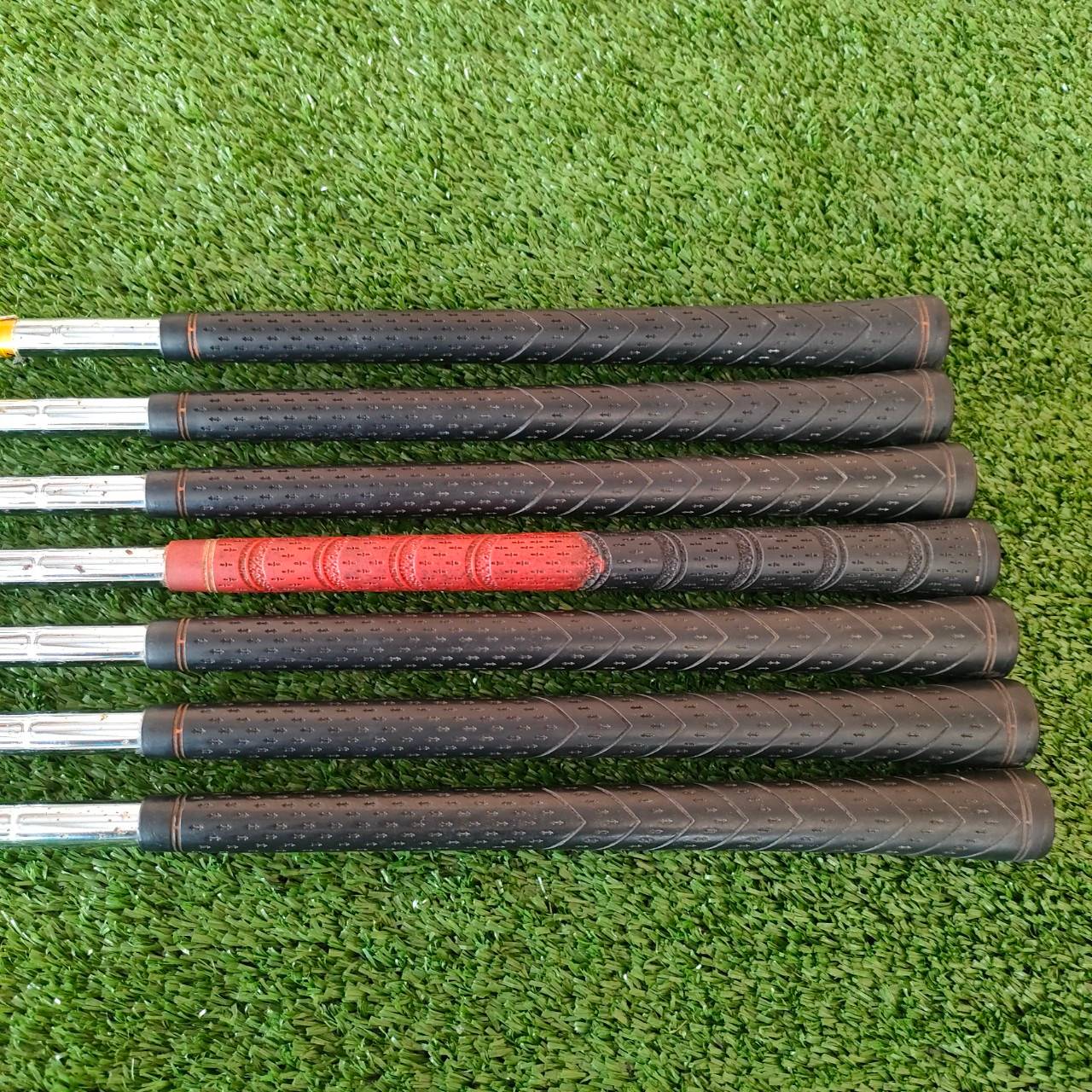 ชุดเหล็ก MAXFLI POWERMAX EXTRA WIDE SOLE มีเหล็ก 4-9 เเละ AW ก้าน POWERMAX FLEX R