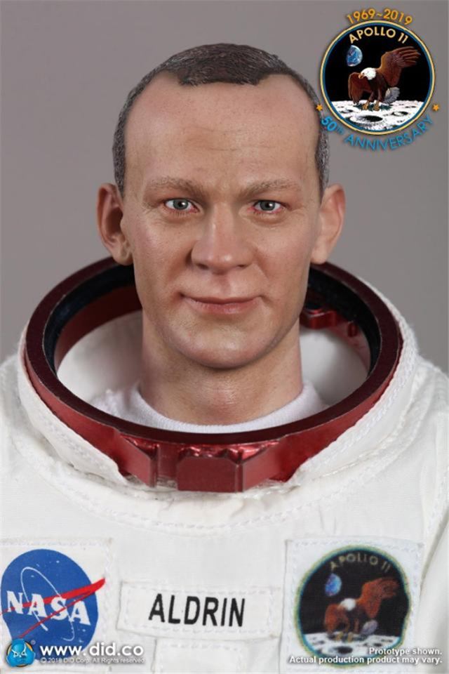 [สั่งจอง] DID 1/6 Scale Apollo 11 Astronauts- Armstrong, Aldrin, and Collin