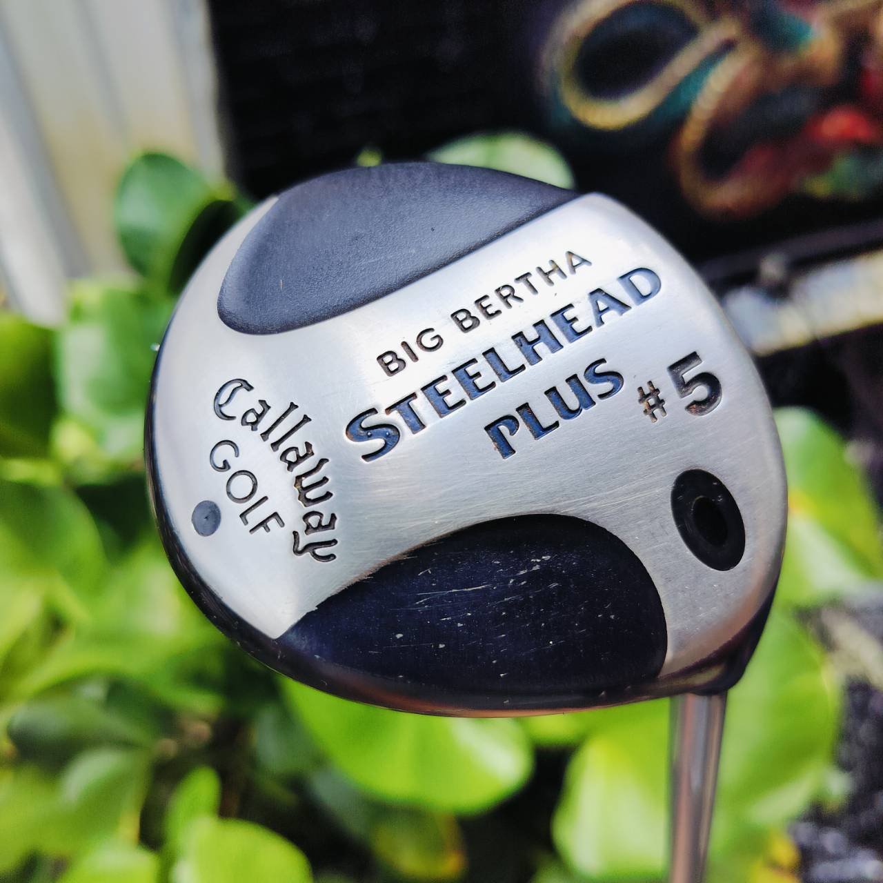 FW5 Callaway STEELHEAD PLUS รุ่น PLUS ตีดีมาก ตระกูล STEELHEAD เป็น FW ที่ตีดีมากตลอดกาล ก้านแบบทะลุ เป็นเอกลักษณ์ วัสดุเหมาะกับ FW มาก ไม้กอล์ฟพรีเมี่ยมมือสอง ของแท้ By NakaraLuxurious