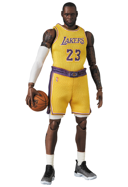 [สั่งจอง]Mafex No.127 LeBron James (Los Angeles Lakers)