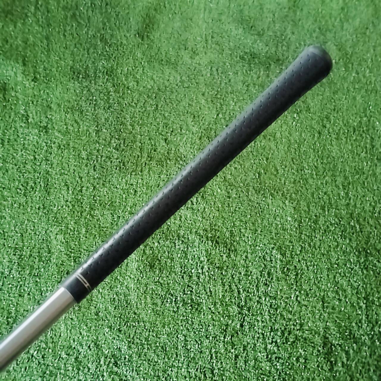 DRIVER KING COBRA L5V องศา 10.5 ก้าน DIMANA เบาแค่ 45 กรัม FLEX S *** แค่ก้านก็เกินคุ้มแล้วค่ะ *** หัวใหญ่ COBRA เน้นไม้ที่ตีง่าย ไกล ไม้กอล์ฟพรีเมี่ยมมือสอง ของแท้ By NakaraLuxurious