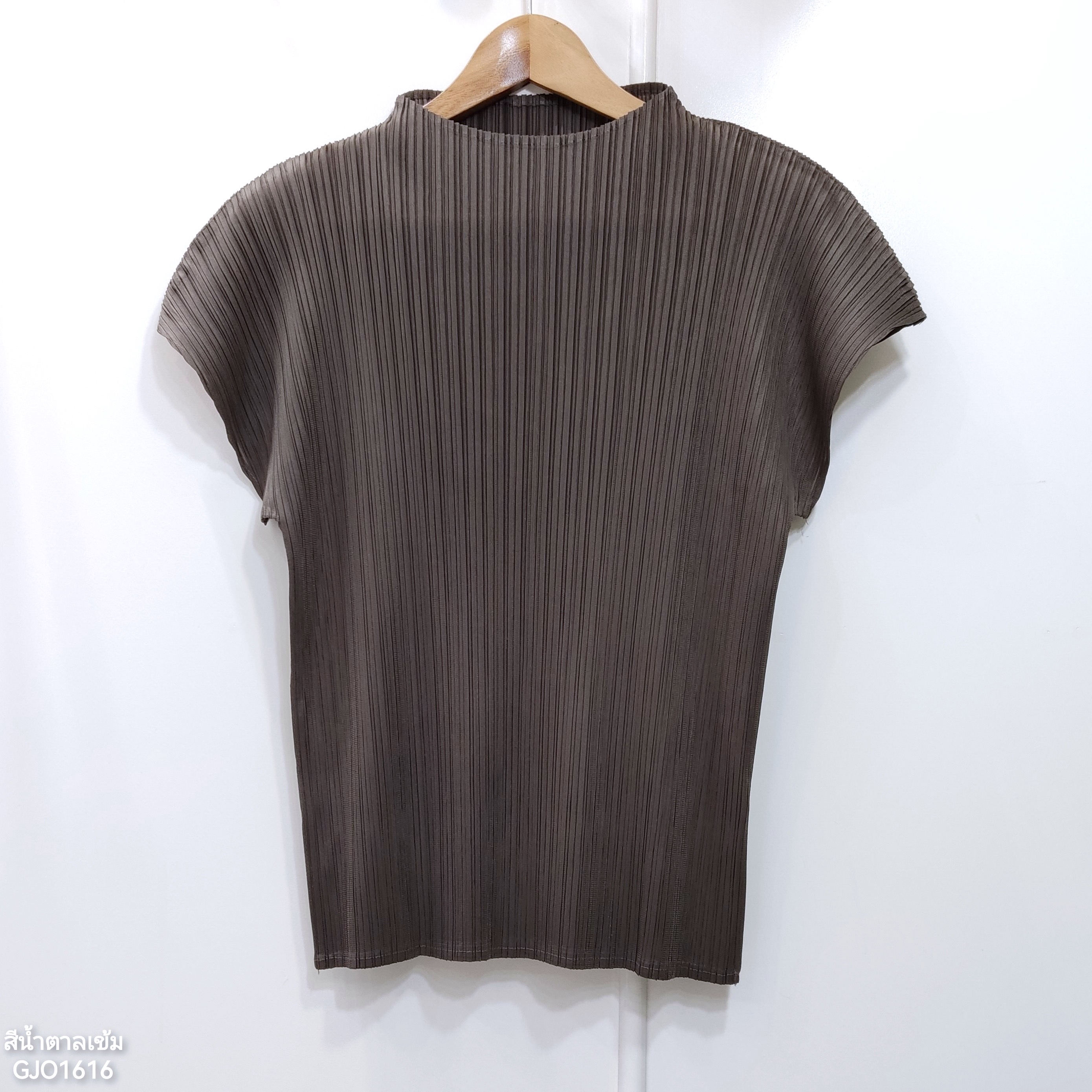 2MUAY รุ่น GJO1616 เสื้อพลีทคุณภาพ HIGH NECK SHORT SLEEVE PLEATED TOP 15 สี FREE SIZE