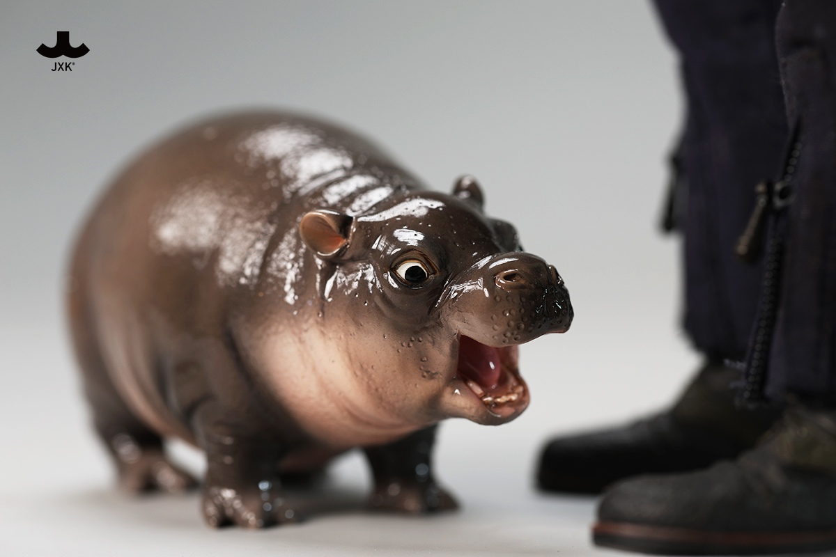 [พร้อมส่ง] JXK JXK256 1/6 : Baby Hippo Figurine