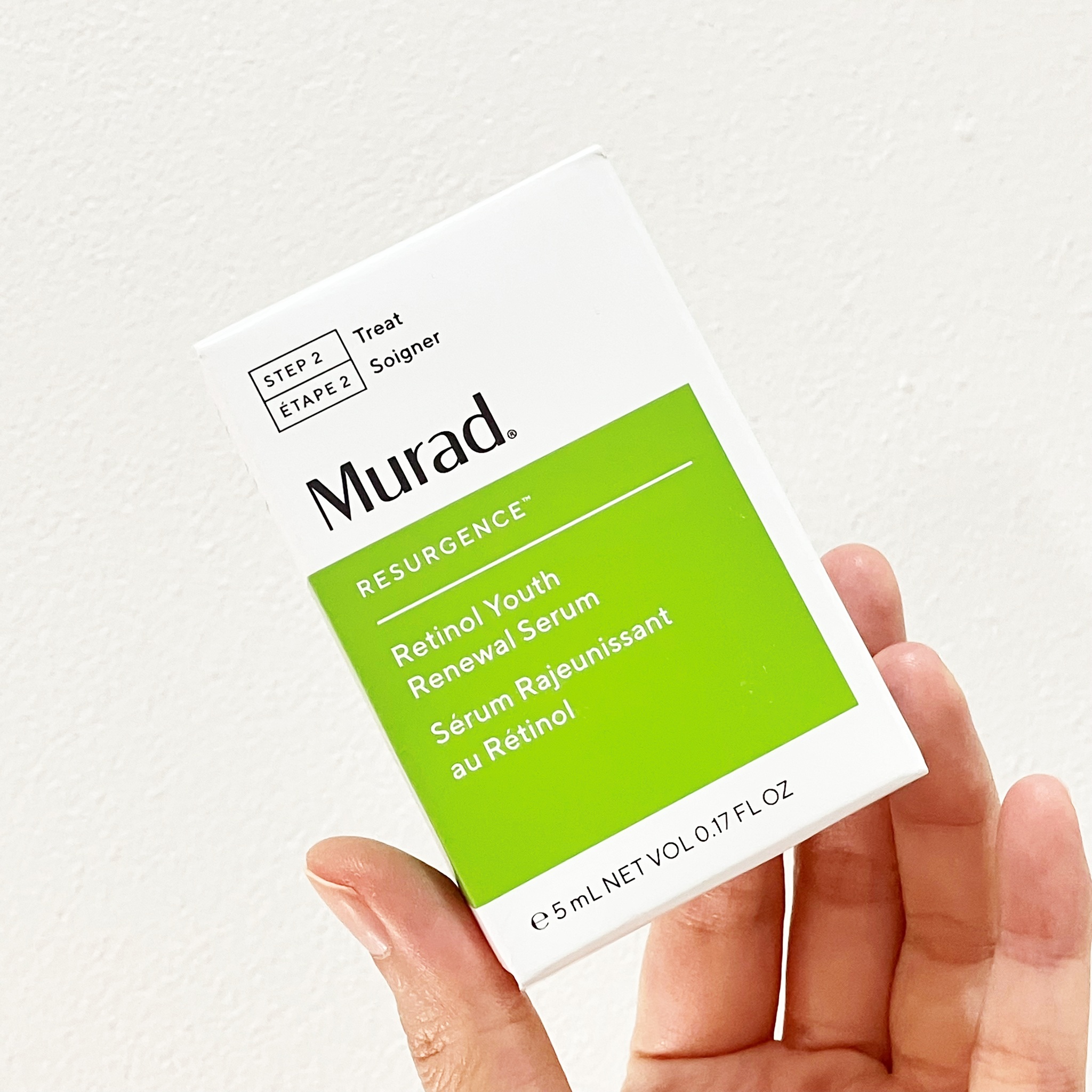 Murad Retinol Youth Renewal Serum 5ml เซรั่มที่ออกแบบมาเพื่อช่วยลดเลือนริ้วรอย ปรับผิวให้เรียบเนียน
