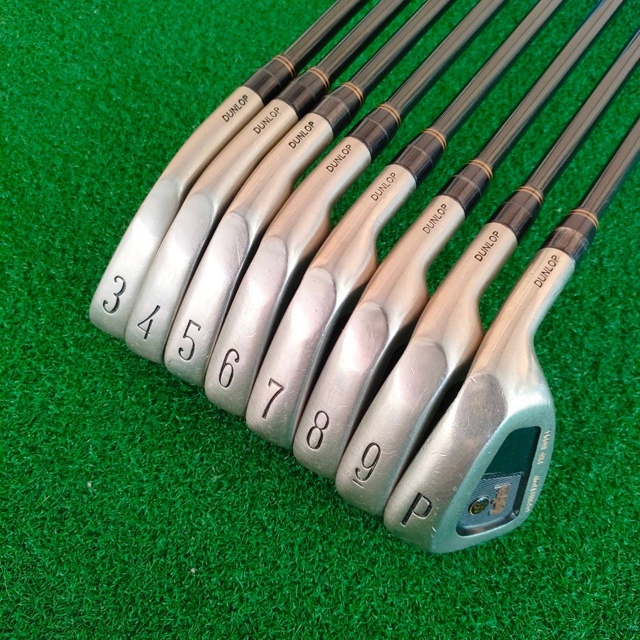 ชุดเหล็ก DUNLOP NEWBREED GRAVITY FLOW PRO MODEL มีเหล็ก 3-9 เเละ PW ก้าน TOYR BLACK FLEX S MADE IN JAPAN