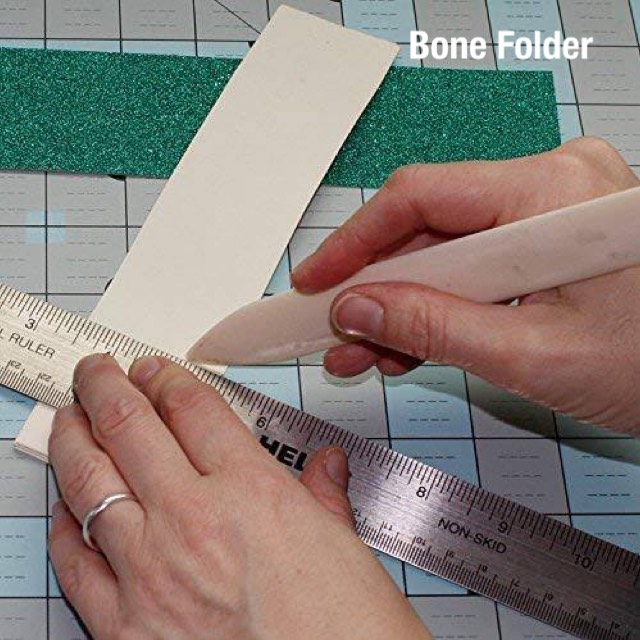 T044 Bone folder แท่งดันทรงกระเป๋า ทำจากกระดูกวัว อุปกรณ์งานหนัง leatherbrass**ราคาต่อชิ้น**