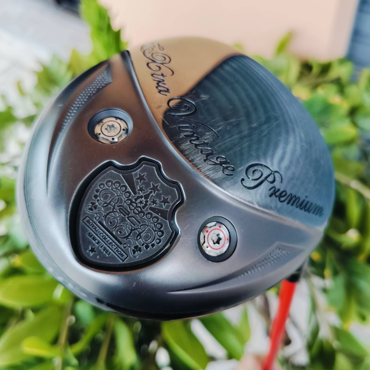 Driver Royal Collection X.V.P. EXTRA VINTAGE PREMIUM รุ่น TOP สุดแพงจัด เด้งขีดสุด เคลือบสีดำ iP ป้องกันแสงสะท้อน ให้ความ LUXURIOUS ขั้นสุด ไม้กอล์ฟพรีเมี่ยมมือสอง ของแท้ By NakaraLuxurious