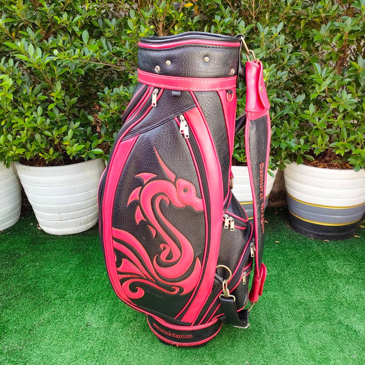 ถุงกอล์ฟ SAMURAI -DRAGON มือสอง ของแท้ ถุง Tour 9 นิ้ว ลายสวยมากๆ ดุดันมากครับ