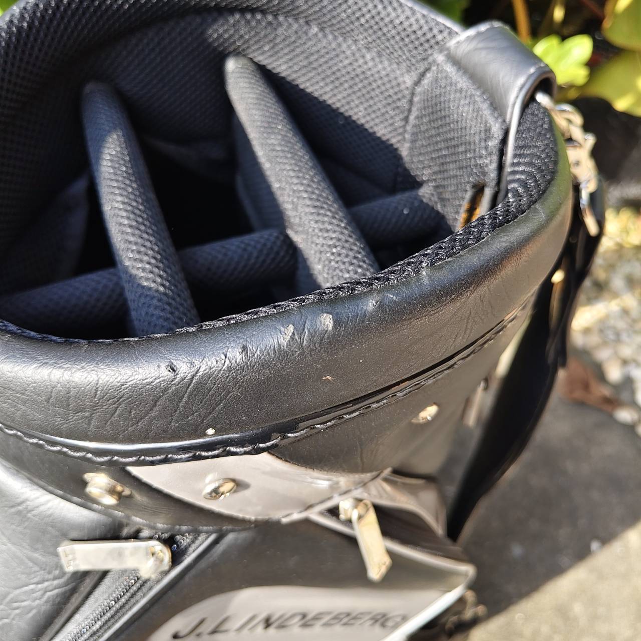 ถุงกอล์ฟ J.LINDEBERG – เท่ พรีเมี่ยม สไตล์สวีเดน! สายแฟสายกอล์ฟต้องมี!