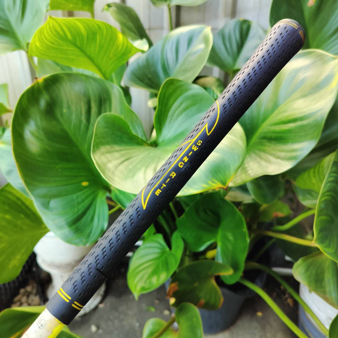 ** ก้านดีมาก ** Driver DUNLOP LOCO องศา 10 เป็นรุ่น "CRAZY LONG" ตีไกลมาก ไม้กอล์ฟพรีเมี่ยมมือสอง ของแท้ By NakaraLuxurious