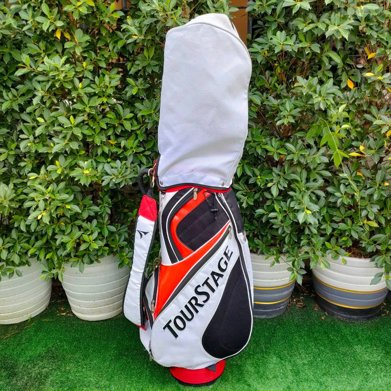 ถุงกอล์ฟ TOURSTAGE มือสอง จากญี่ปุ่น สีสวยมากๆครับ