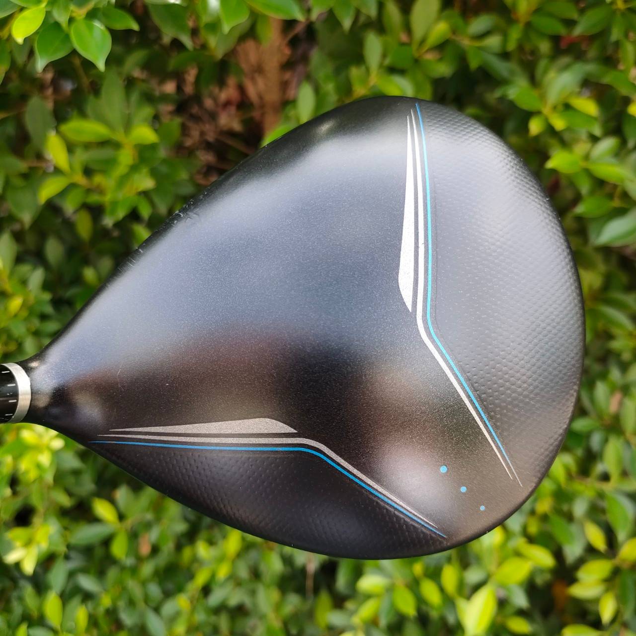 DRIVER TAYLORMADE JETSPEED องศา 10.5 ก้าน MITSUBISHI RAYON TM1-214 FLEX R เป็นหัวไม้ครบเครื่อง!! ออกแบบดีมาก หัวใหญ่ ตีง่าย ตีไกล!! แอโร่ไดนามิค ไขปรับได้!! มี COVER เดิมมา!!ไม้กอล์ฟมือสอง ของแท้ BY NakaraLuxurious