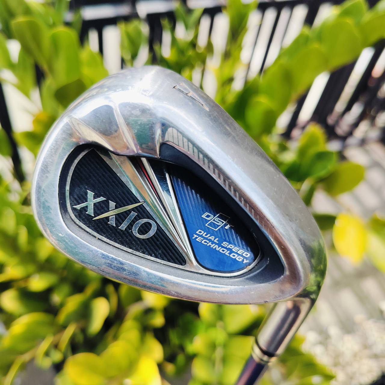WEDGE XXIO8 เป็น AW องศา 50 ก้าน XXIO MP800 FLEX S หน้าเด้ง มีแผ่นเด้ง TITANIUM อีกชั้นที่หน้าไม้ เหมาะสำหรับท่านที่ชิพไม่ได้ระยะ ยอดนิยมสูงสุดในญี่ปุ่น ไม้กอล์ฟพรีเมี่ยมญี่ปุ่นมือสอง By NakaraLuxurious