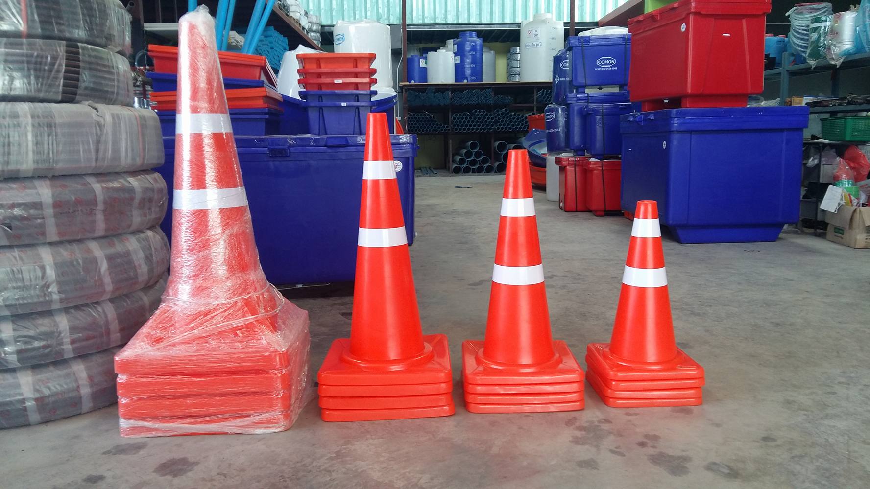 กรวยจราจร เสาล้มลุก แผงกั้นจราจร แผงกั้นจราจรพลาสติก (Plastic Barrier)