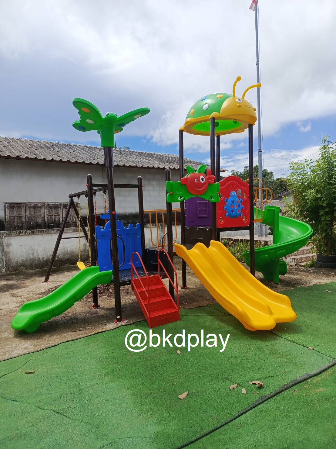 เครื่องเล่นสนามกลางแจ้ง-ในร่ม,ชุดเลดี้บัค, สนามเด็กเล่น เครื่องเล่นสนามกลางแจ้ง ในร่มราคาถูก เครื่องเล่นสนามปฐมวัย playground outdoorplayground ครุภัณฑ์สนามเด็กเล่น, สพฐ,โครงการโรงเรียนประชารัฐ ศูนย์พัฒนาเด็กเล็ก