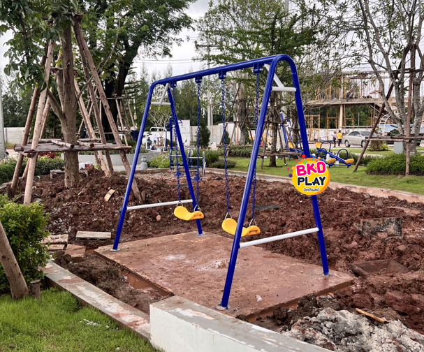 เครื่องเล่นสนามกลางแจ้ง เครื่องเล่นสนามเหล็ก ชุดชิงช้า 2 ที่นั่ง สินค้าผลิตในไทย มีมอก. สั่งทำสีตามต้องการได้