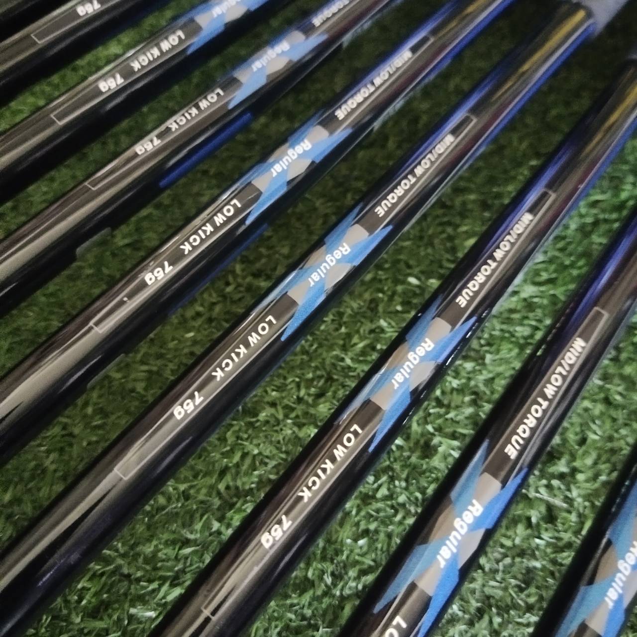 ชุดเหล็ก Callaway X-20 (9 ชิ้น) ก้านเสียบแบบทะลุที่เป็นเอกลักษณ์ หน้าไม้ออกแบบแบบ Wide Sole