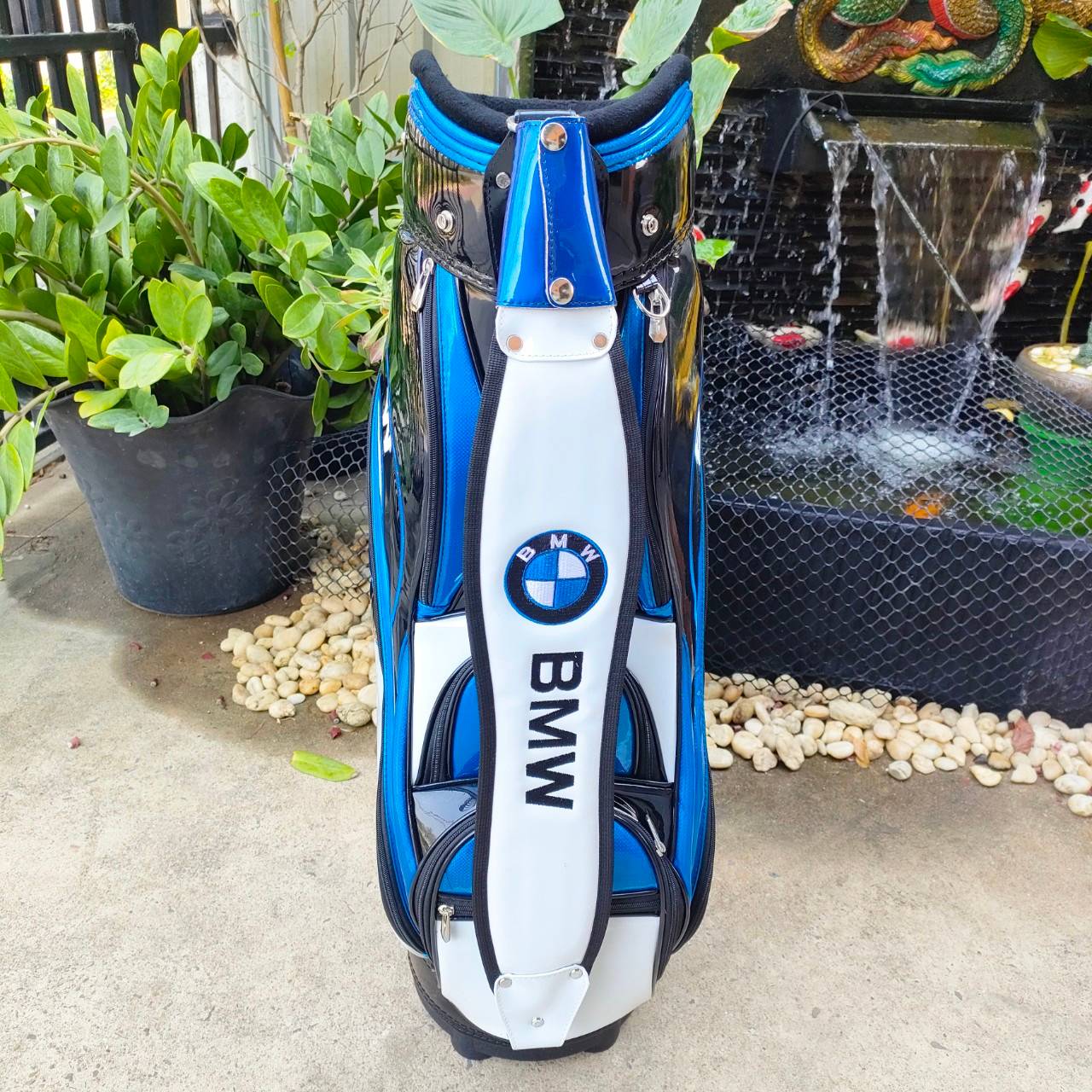 ถุงกอล์ฟ BMW หนังเเก้ว ของใหม่!!! สุดจัดสวยจัด!!! ภายในบุกำมะหยี่สุดหรู ถุง TOUR ใบใหญ่
