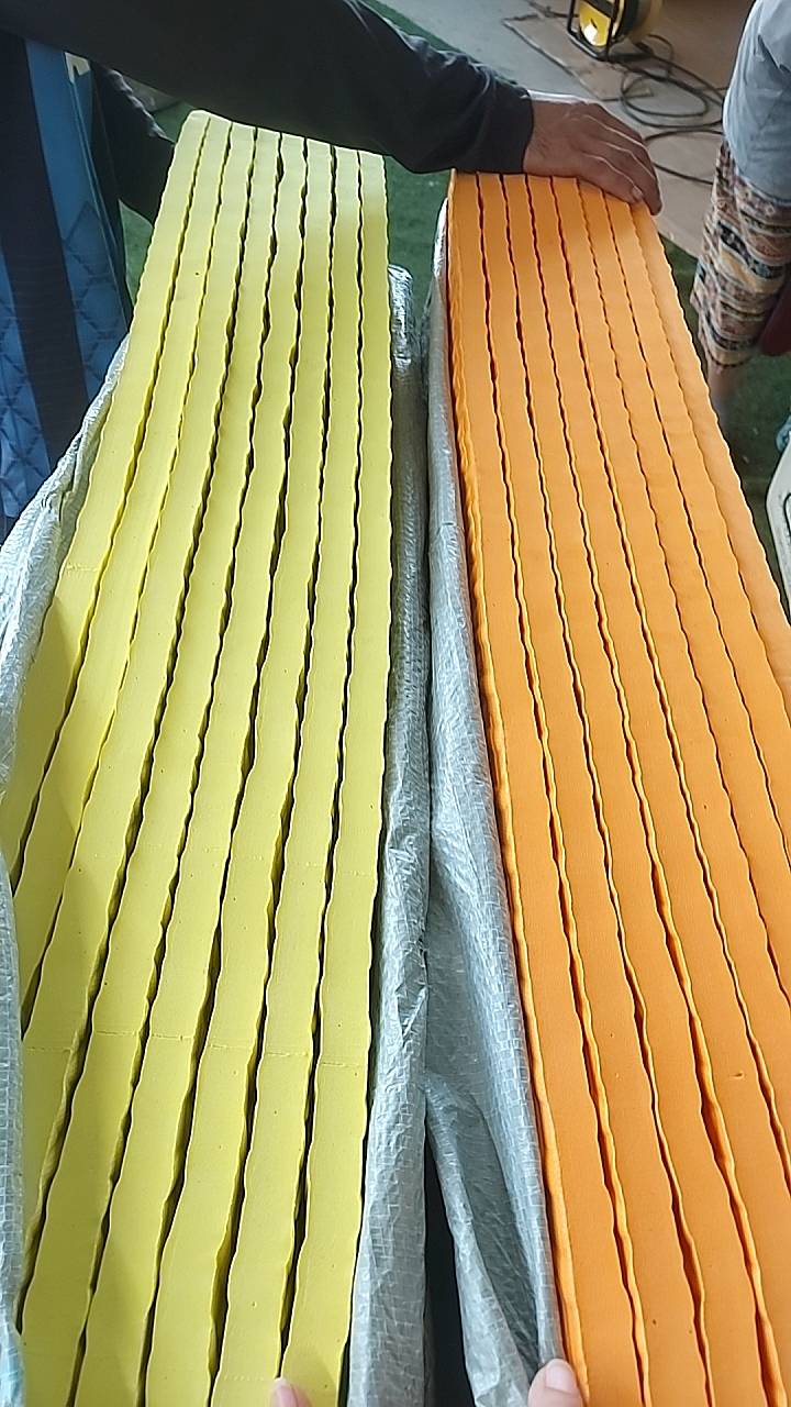 แผ่นโฟมปูพื้นกันกระแทก จิ๊กซอ EVA (งานนำเข้า) 20 มล 100x100 หนา2 ซม. ,แผ่นกันกระแทก,แผ่นโฟมปูพื้น, โฟมปูพื้น,จิ๊กซอว์ปูพื้น, แผ่นรองคลาน สำหรับเครื่องเล่นสนามในร่ม ห้องเด็กเล่น พร้อมส่ง ราคาโรงงาน