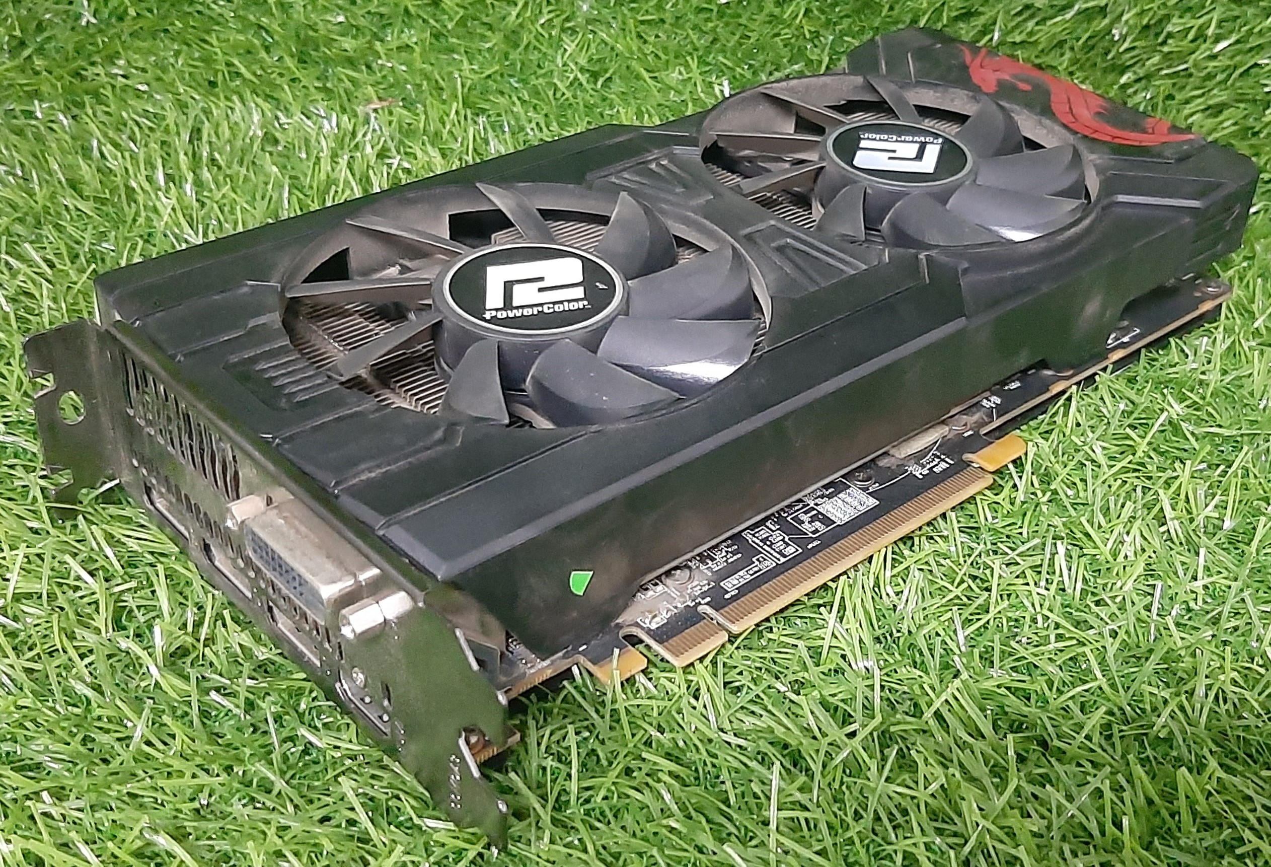 PowerColor Red Dragon Radeon RX 470 4GB GDDR5 GPU มือสอง ประกันร้าน 1 เดือน 3 x DisplayPort 1.4 Dual-Link DVI-D HDMI