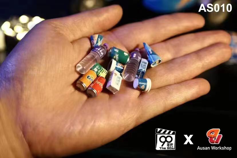 [พร้อมส่ง] 90s X Ausan Workshop : 1/12 : Ice Cream Uncle figure มีให้เลือก 2 แบบ