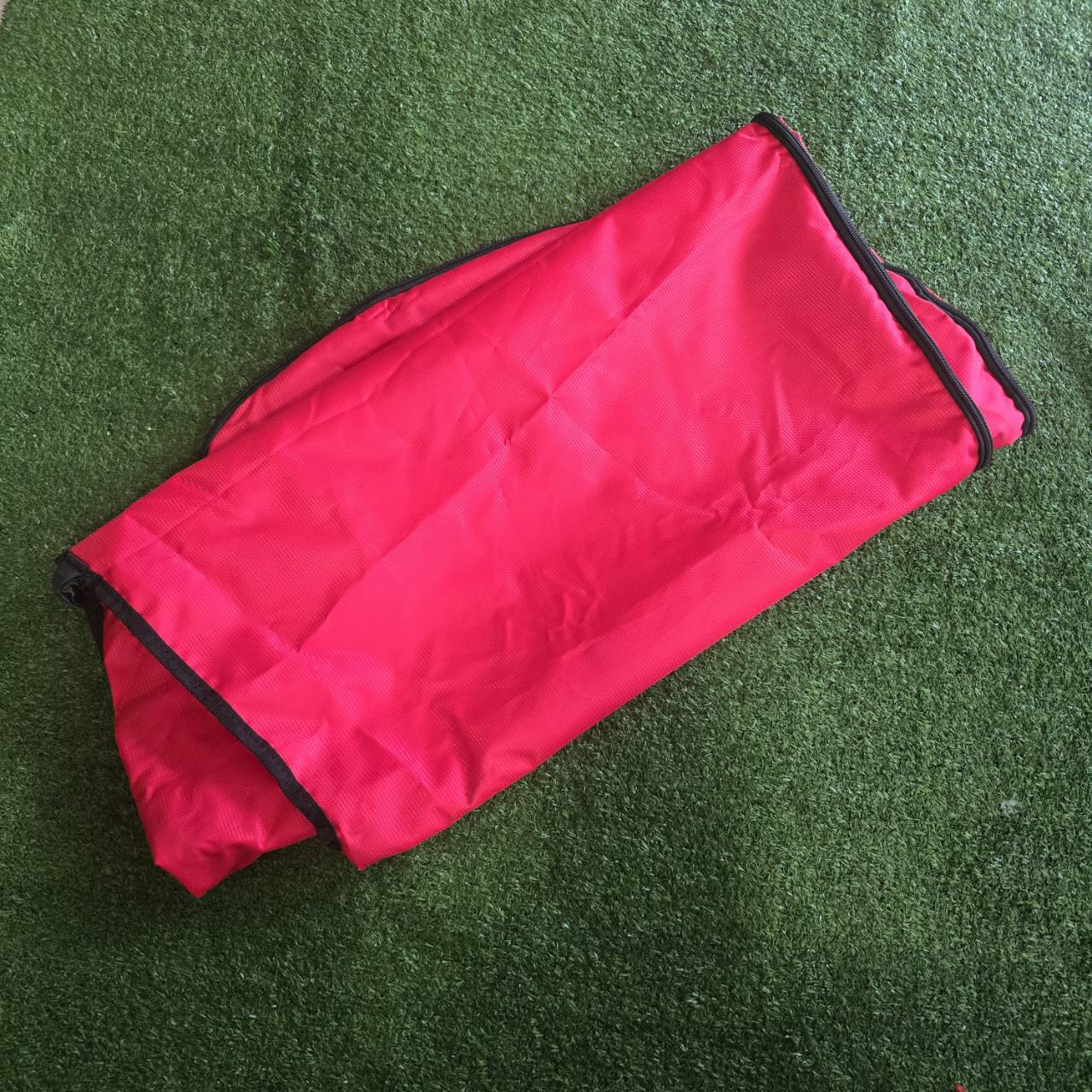 ถุงคลุมถุงกอล์ฟขึ้นเครื่องบิน GOLF-it !!! ดีไซด์ออกแบบสวยงามมากๆ ครับ มีไสตล์ ผลิตจากวัสดุอย่างดีจากประเทศญี่ปุ่น อายุการใช้งานยาวนานมาก ราคาสุดคุ้ม!!!