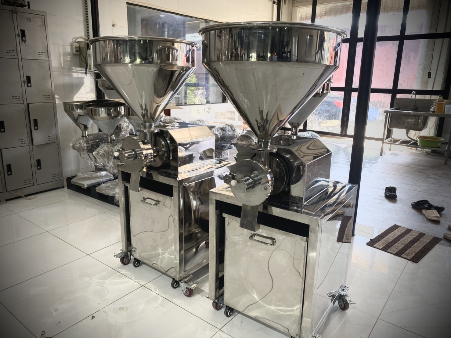 Industrial grinder 150 kph