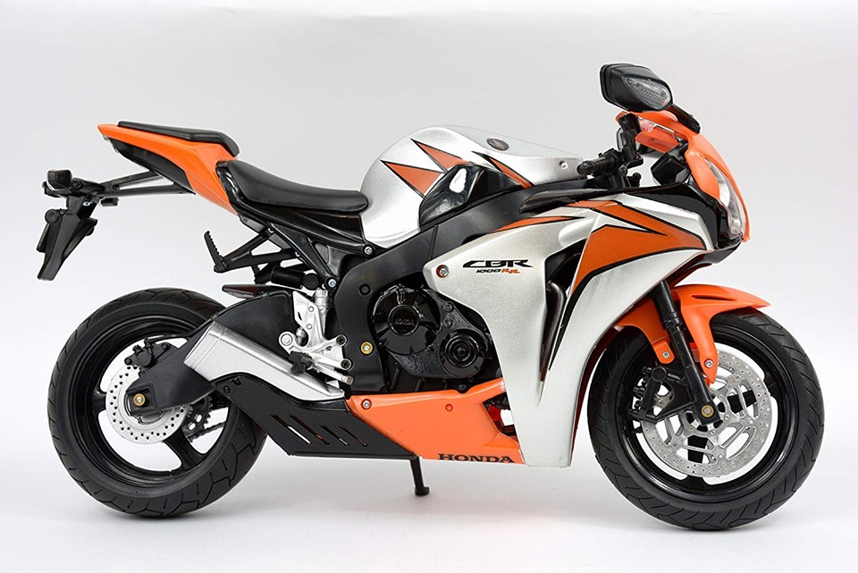 [สั่งจอง]ClaSsic Toys 1/6 Andy Lau Young and Dangerous Classic