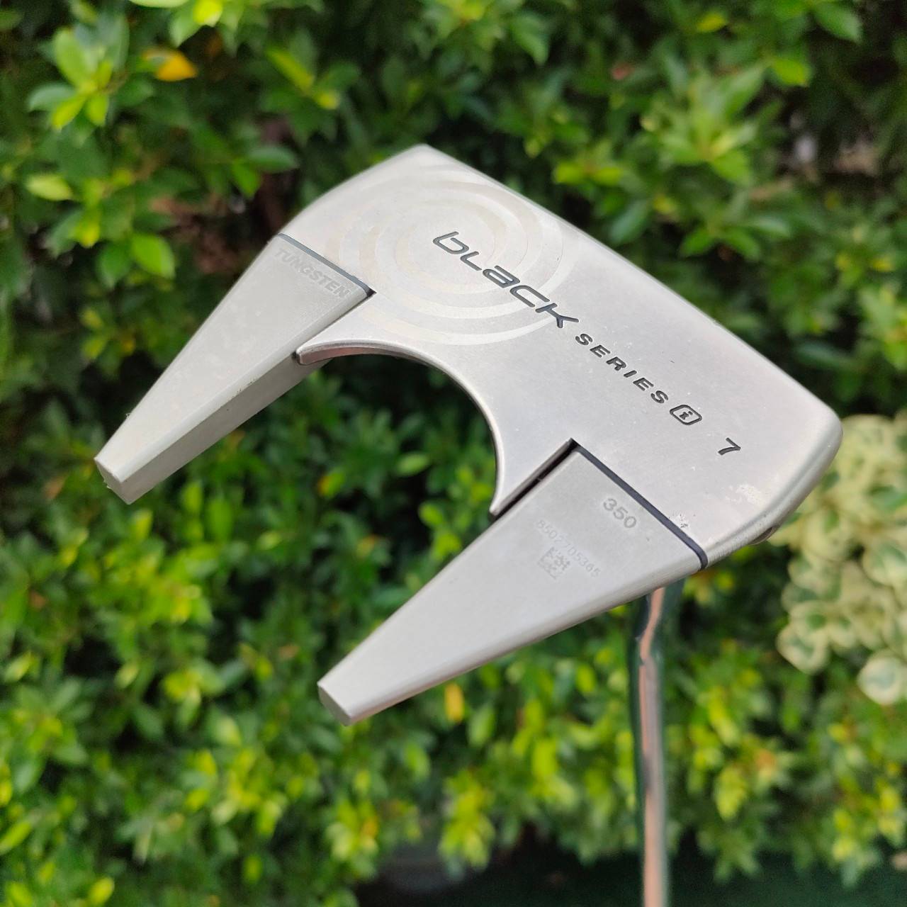 PUTTER ODYSSEY BLACK SERIES #7 ความยาว 34 นิ้ว *กริฟ เสื่อมสภาพ* เป็นรุ่นดัง!! และนิยมมากที่สุด!! พัตต์แล้วได้ผลมาก ถ่วงทังสเตนเพิ่มบล๊านซ์ได้แบบลงตัวสุดๆ ไม้กอล์ฟมือสอง ของแท้ BY NakaraLuxurious