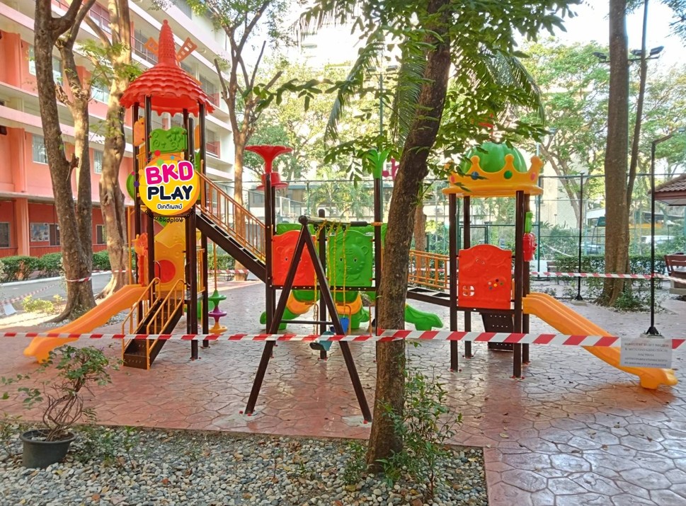 เครื่องเล่นสนามกลางแจ้ง,ชุดมงกุฏกังหันหรรษา สไลเดอร์, กระดานลื่น, สนามเด็กเล่น สวนสนุกเด็ก งบสพฐ ประชารัฐ, ราคาโรงงาน