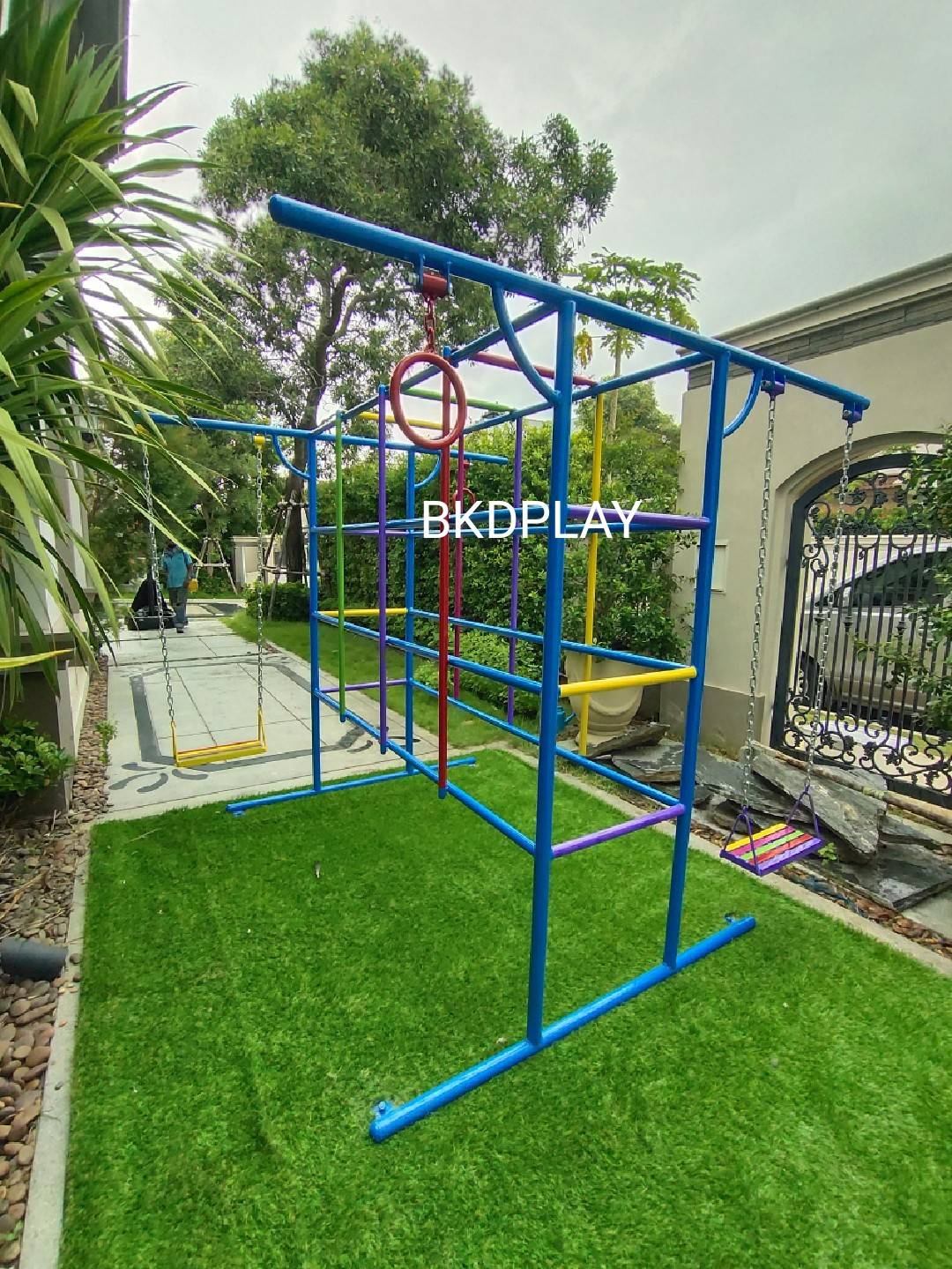 ชุดรวมM เครื่องเล่นสนามกลางแจ้ง เครื่องเล่นสนามแบบเหล็ก ประกอบด้วยชิงช้าปีนป่ายบาร์โหน OutdoorPlayground,ผลิตเครื่องเล่นสนาม,สนามเด็กเล่น,เครื่องเล่นงบสพฐ.ประชารัฐ ราคาโรงงาน ขนาด 150x195x188 ซม.