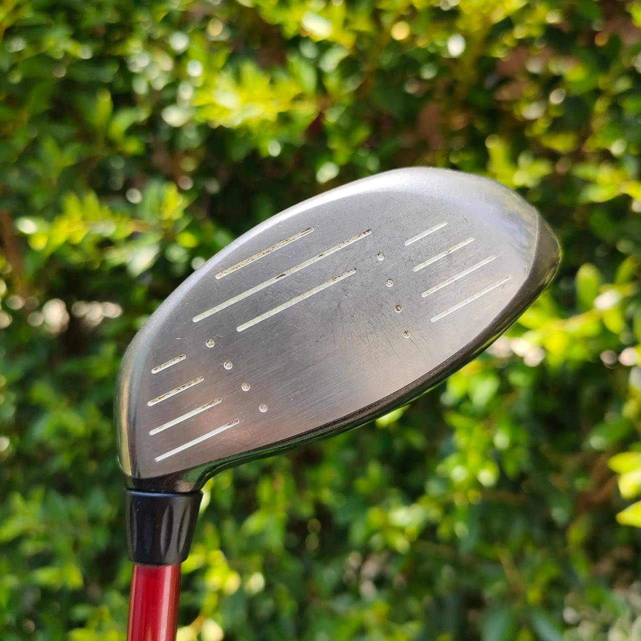 FW5 CALLAWAY BIG BERTHA TITANIUM องศา 18 ก้าน CALLAWAY RCH FLEX R ตัวนี้เป็นวัสดุไทเทเนี่ยม รุ่นใหม่ ผสานความเจ๋งของรุ่นคลาสสิค แต่พัฒนาขึ้นรอบด้าน รุ่นนี้ดีสุดๆครับ