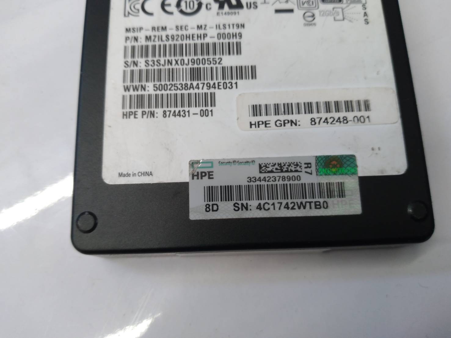 HP Samsung PM1633a 960GB 2.5" SAS SSD MZILS960HEHP