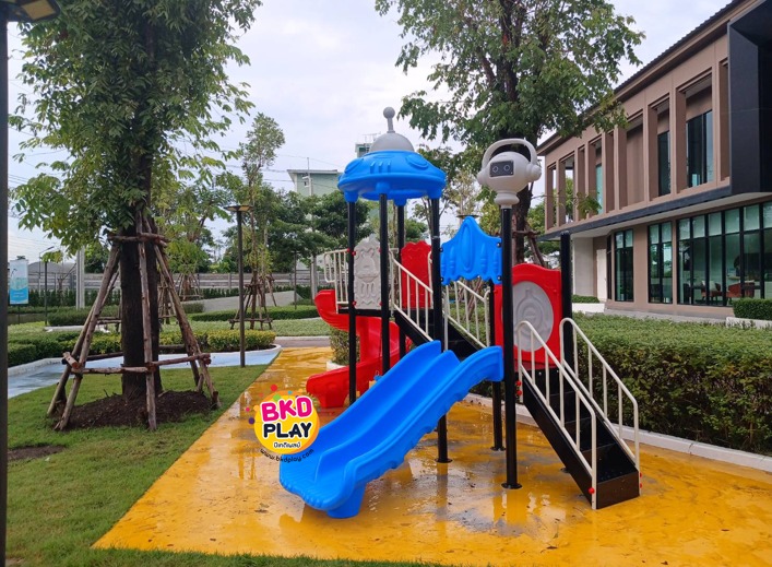 เครื่องเล่นสนามกลางแจ้ง-ในร่ม,ชุดยูเอฟโอสองสไลด์ กระดานลื่น, ของเล่น,ครุภัณฑ์สนามเด็กเล่น, สพฐ,โครงการโรงเรียนประชารัฐ ทำงบประมาณ70,000 บาท