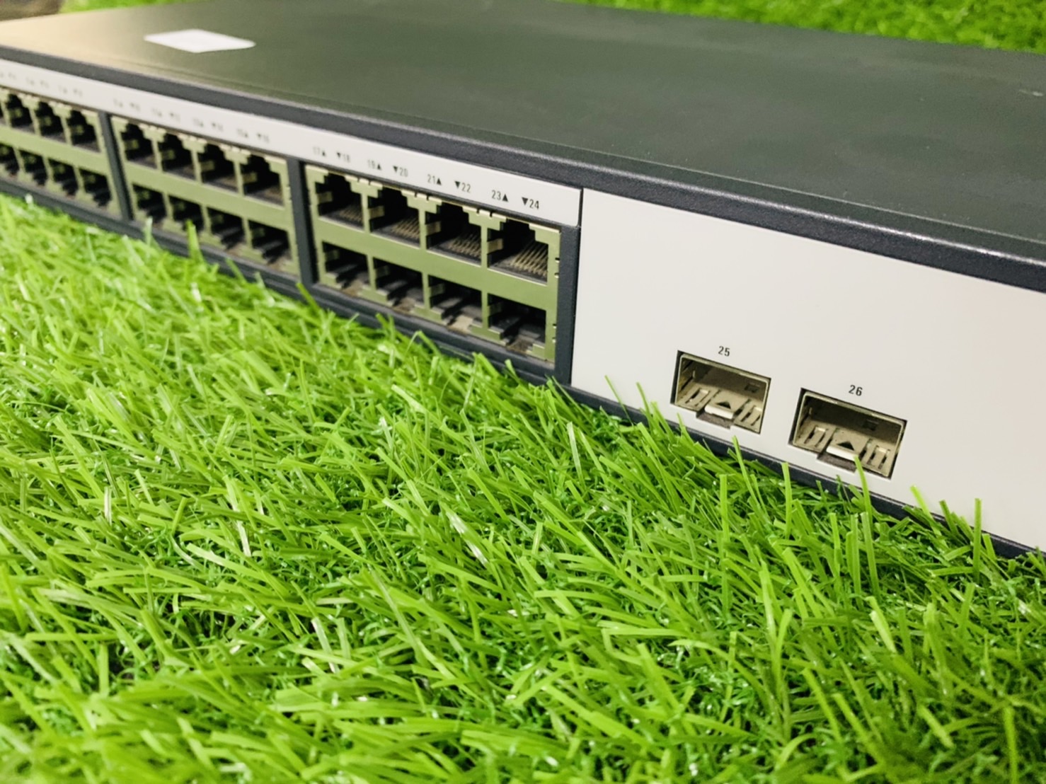 สวิตซ์ Gigabit Switching Hub HP 1420-24G-2SFP (JH017A) 24 Port + 2 Port SFP