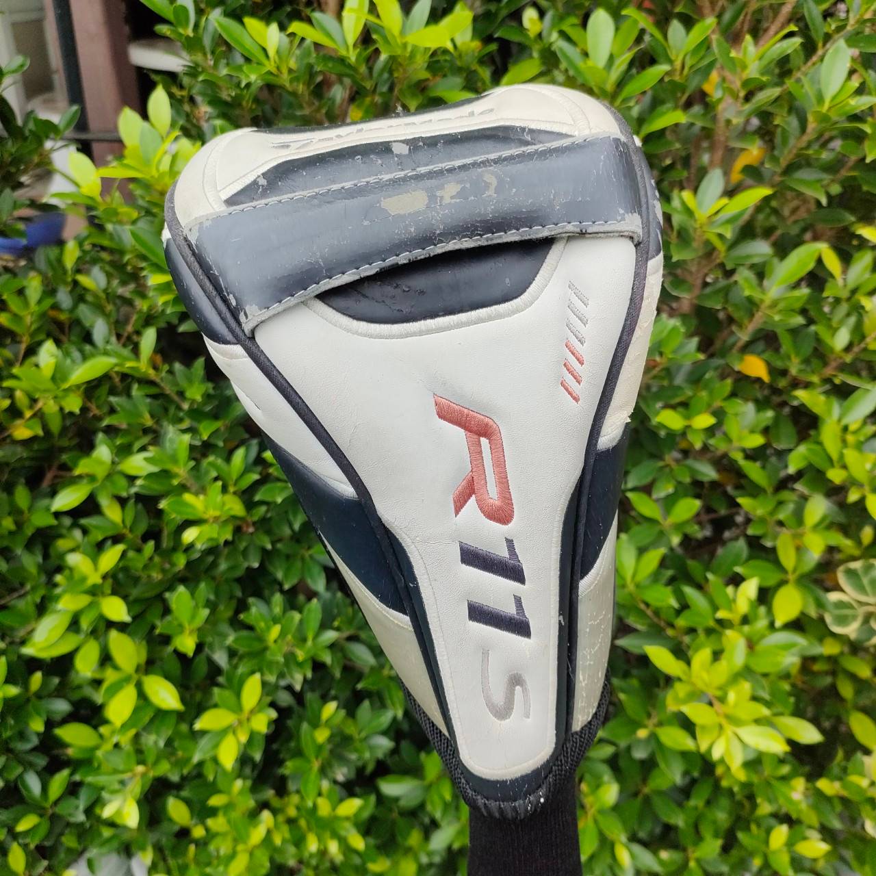 DRIVER TAYLORMADE R11S ก้าน FUJIKURA MOTORE FLEX R องศา 9 ตัวนี้ตีมันและตีดีที่สุด ในตระกูล R ของ Taylormade รุ่น S เพิ่มเทคโนโลยีเข้ามามากครับ