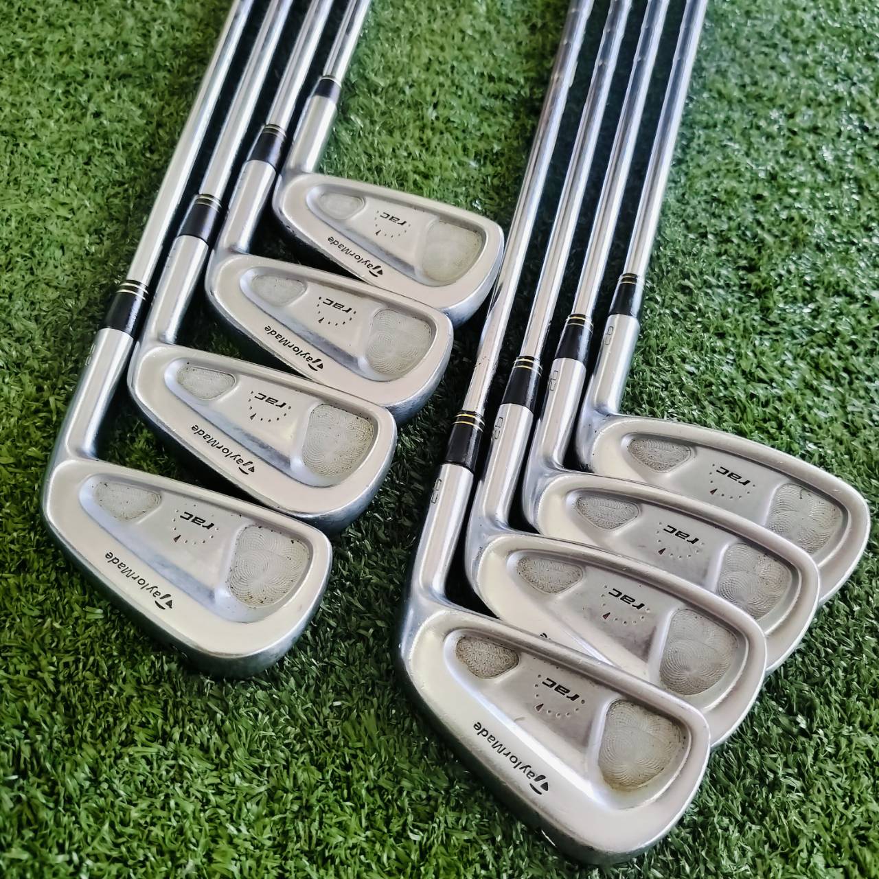 ลดพิเศษ!!! ชุดเหล็ก Taylormade RAC FORGED CB ชุดนี้ผลิตด้วยกระบวนการ FORGED ระดับโลก เป็นรุ่นที่ต่อมาจาก 300 FORGED อันโด่งดัง รุ่น CB มี CAVITY ตีไม่ยาก มีการชดเชยสูง ไม้กอล์ฟพรีเมี่ยมมือสอง ของแท้ By NakaraLuxurious